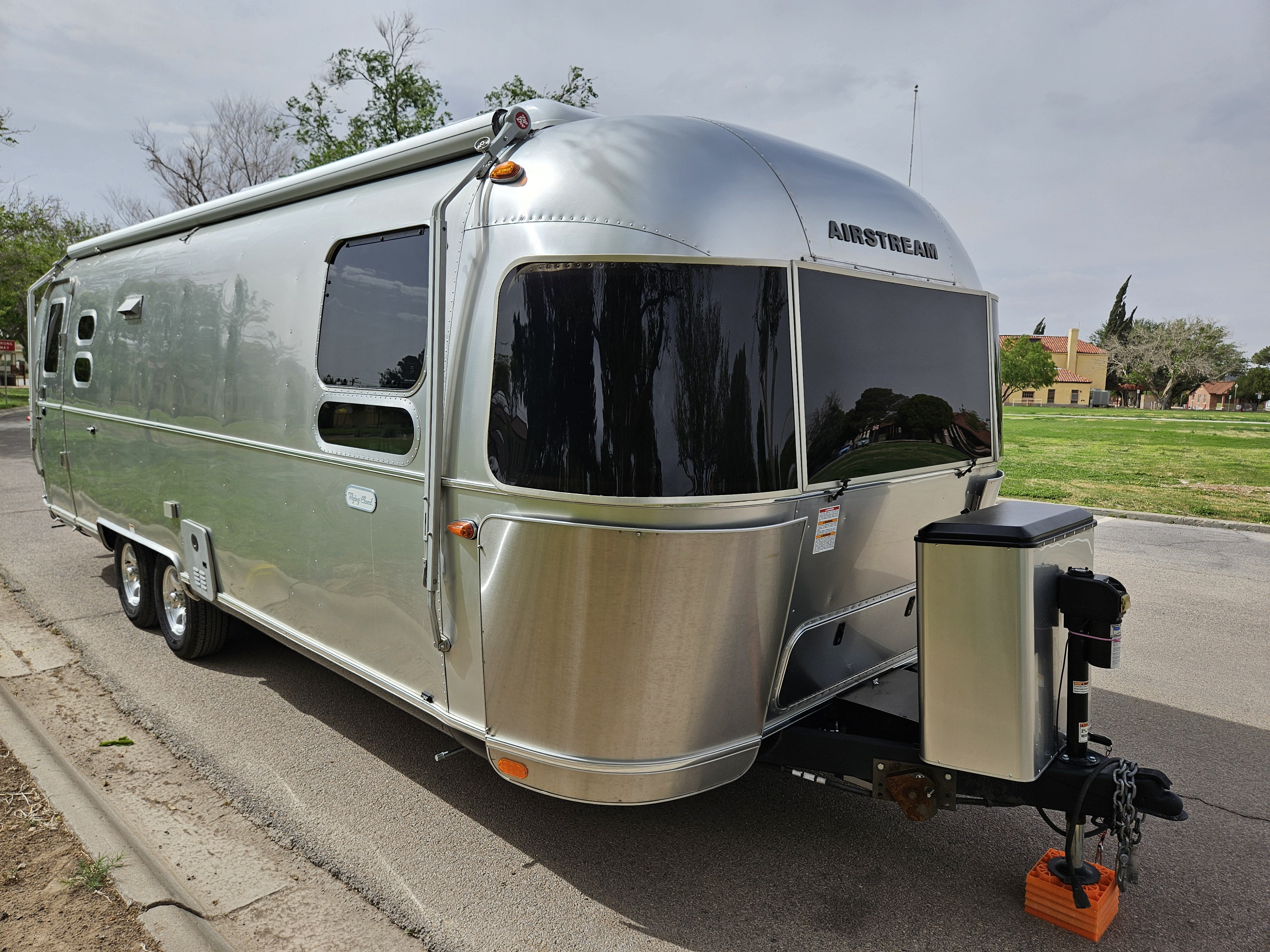 2023 Airstream Flying Cloud — $82,500