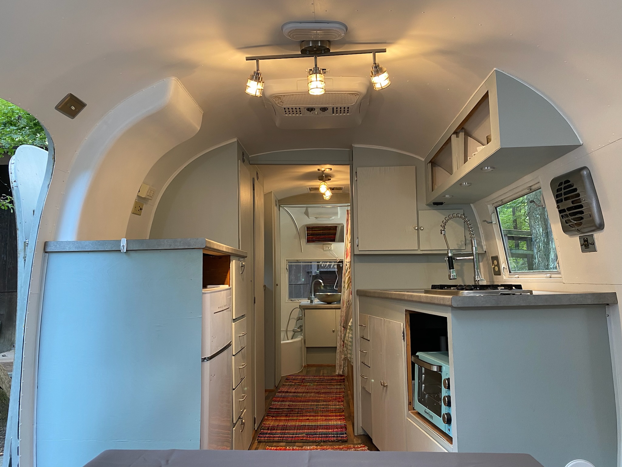 1962 Airstream Land Yacht — $35,000
