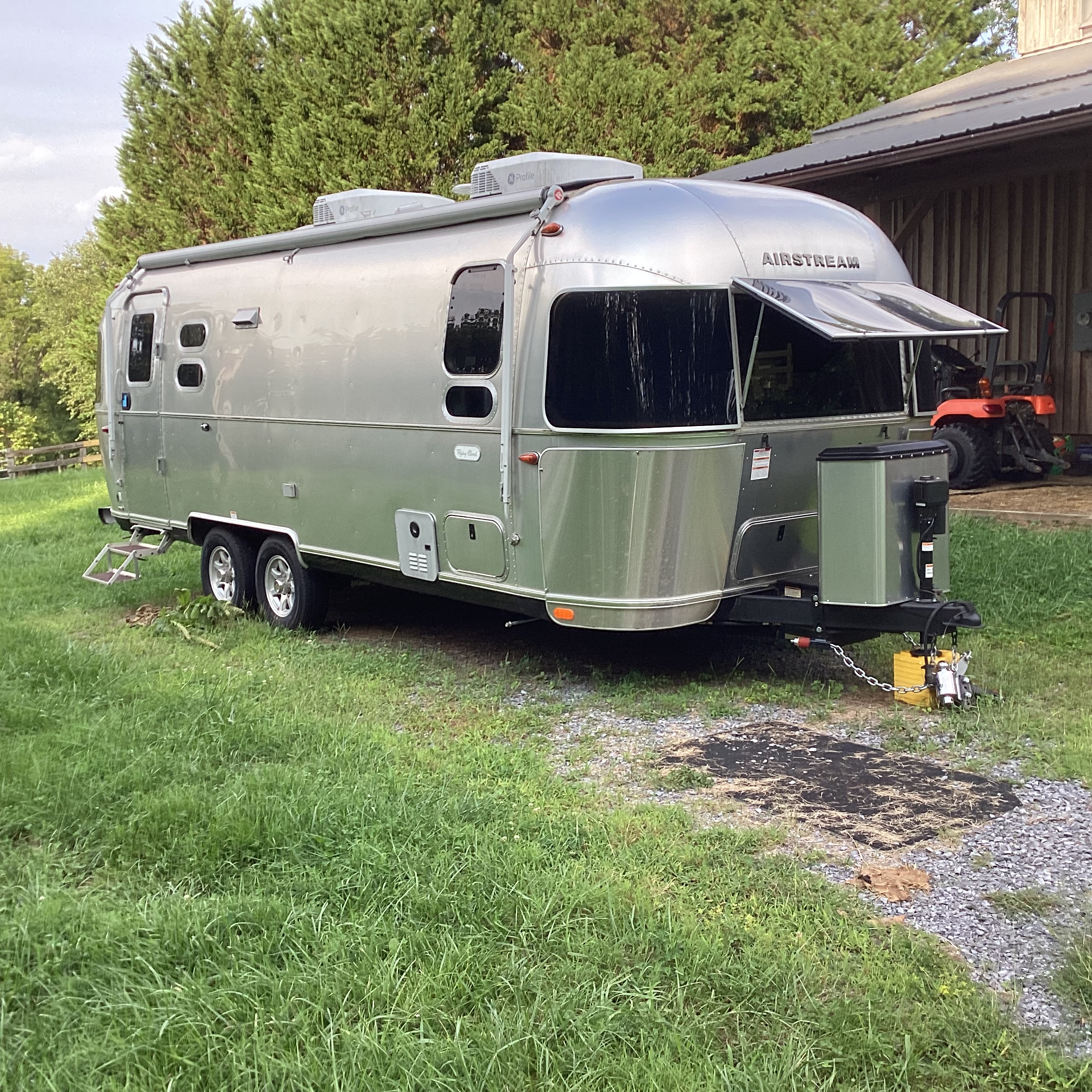 2025 Airstream Flying Cloud — $93,500