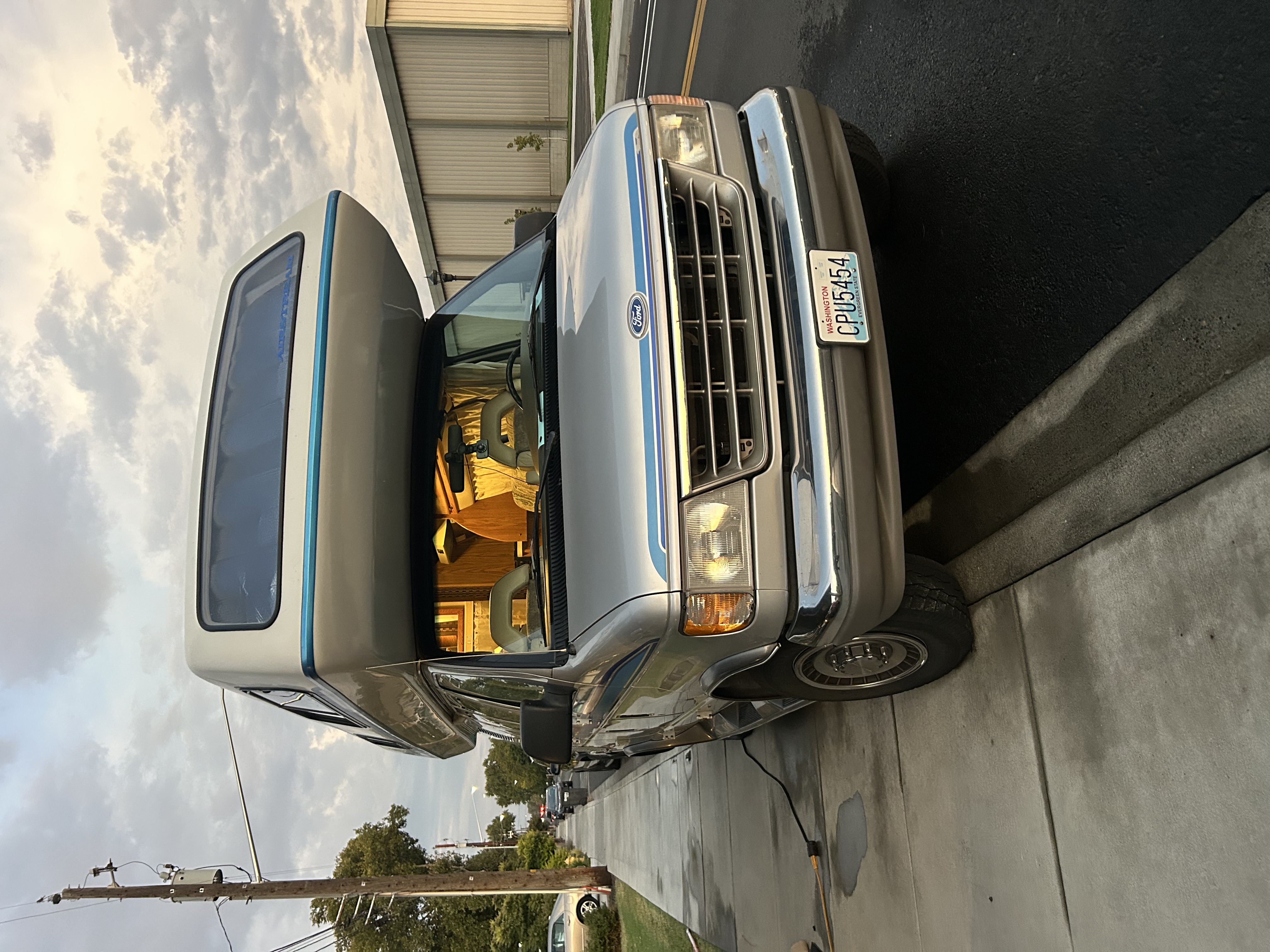 1994 Airstream B-190 — $25,000