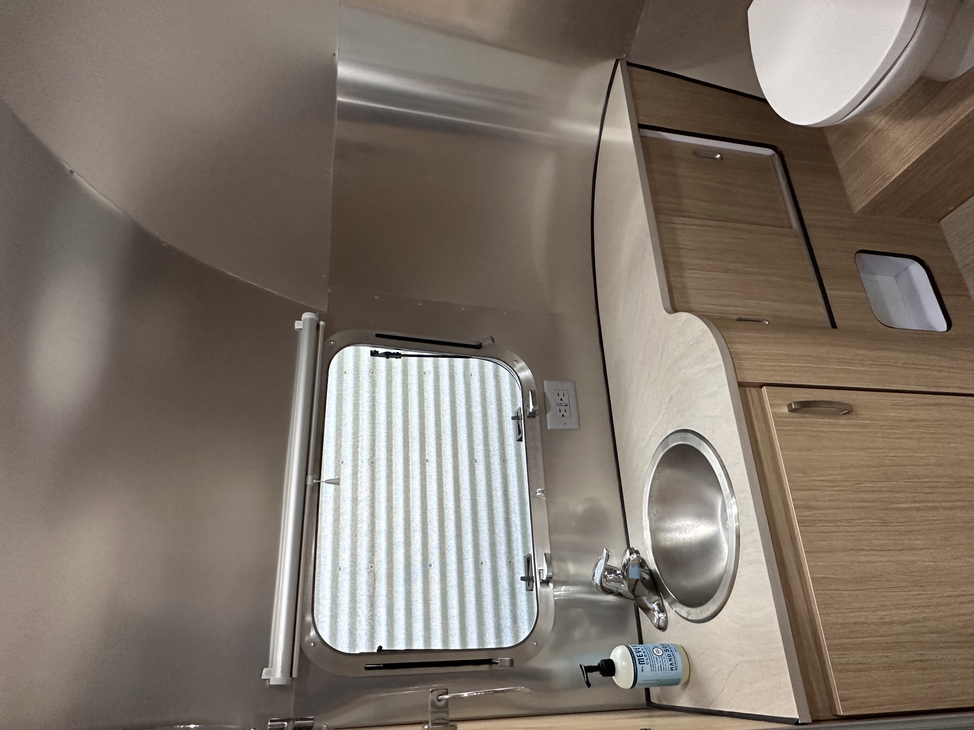 2020 Airstream Flying Cloud — $64,968