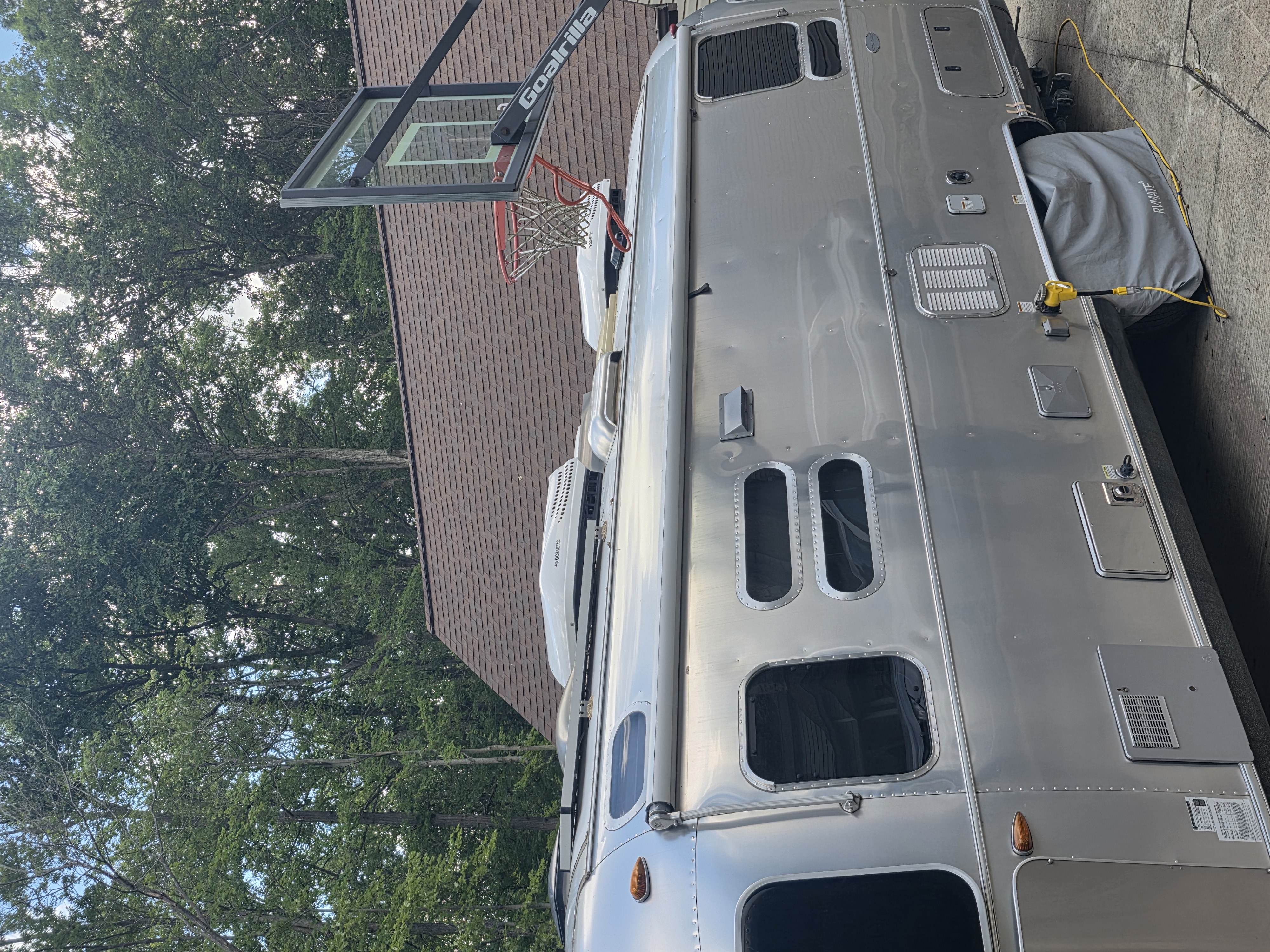 2017 Airstream Flying Cloud — $68,000